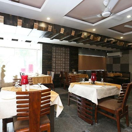 Oyo 29724 Hotel Kokila Resort ジャバルプル エクステリア 写真
