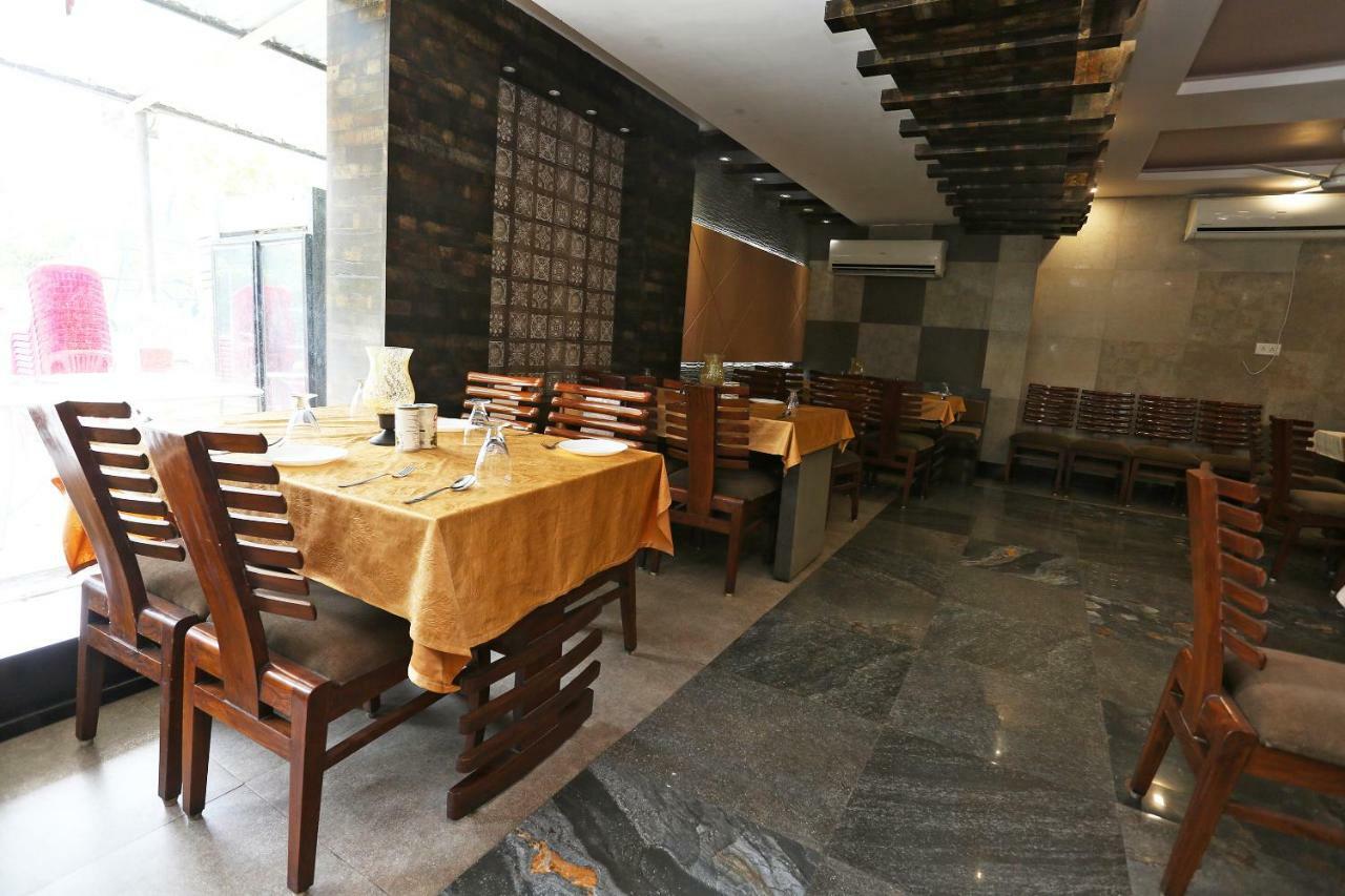 Oyo 29724 Hotel Kokila Resort ジャバルプル エクステリア 写真