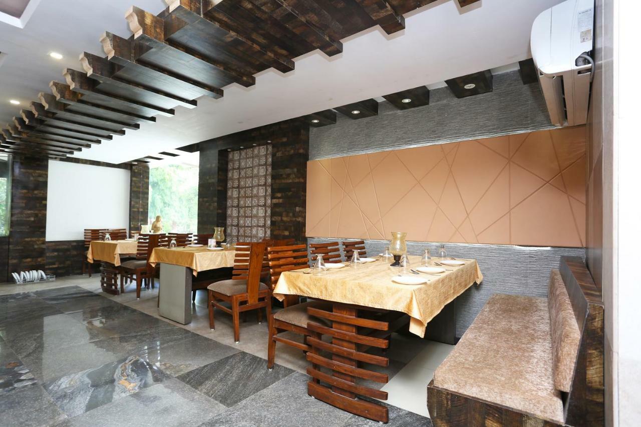 Oyo 29724 Hotel Kokila Resort ジャバルプル エクステリア 写真