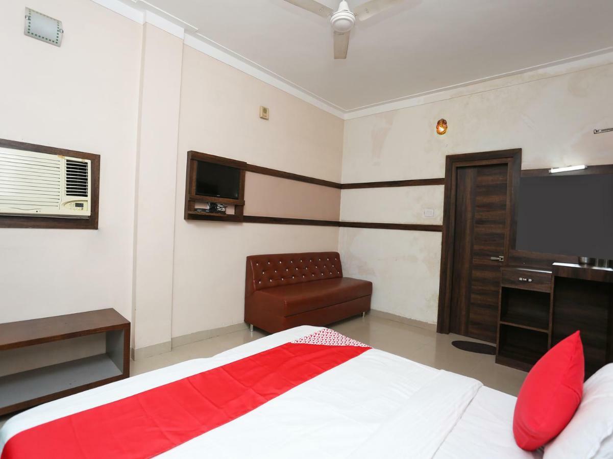 Oyo 29724 Hotel Kokila Resort ジャバルプル エクステリア 写真